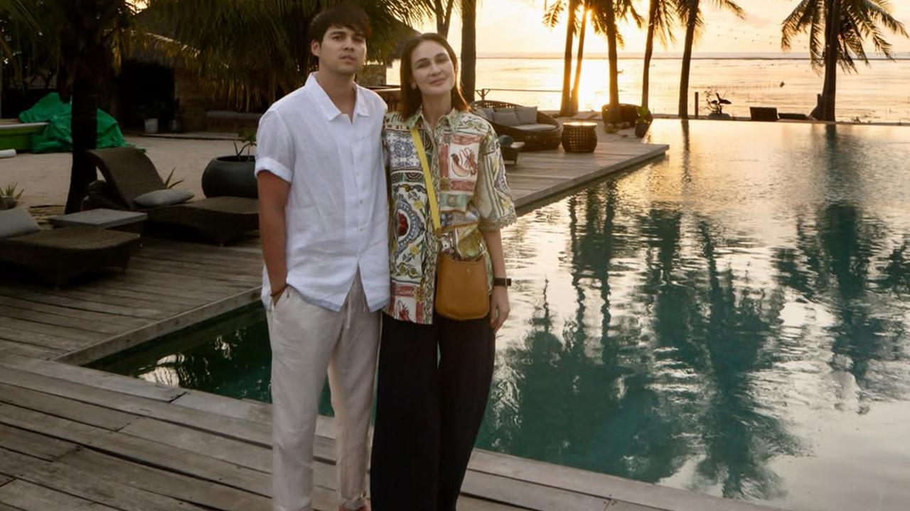 6 Gaya Liburan Luna Maya yang Paling Menarik di Pulau Rote Bareng Maxime Bouttier