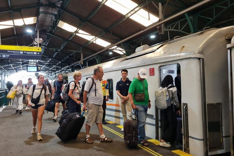 10 Fakta Gratis Tiket Wisata Trenggalek bagi Penumpang Bandara Dhoho Kediri